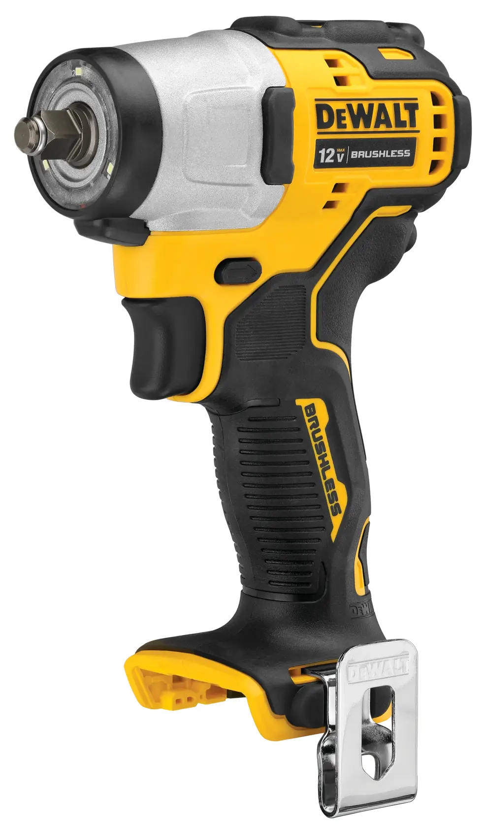 Una llave de impacto inalámbrica DEWALT de 12V con motor sin escobillas, cuerpo negro y amarillo, cabeza de metal y clip para cinturón, mostrada sobre un fondo blanco.